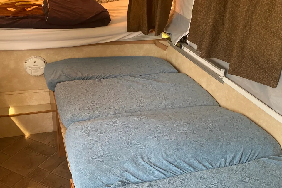 Cozy Coachmen Tent Trailer