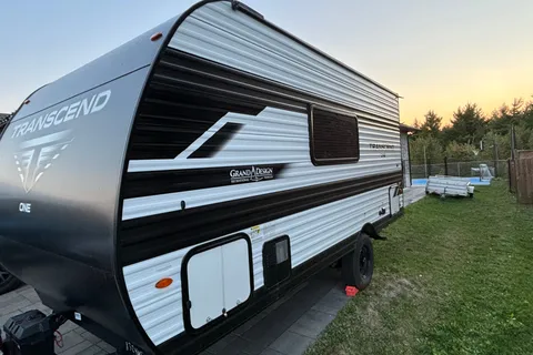 2025 Grand Design Transcend 151BH Travel Trailer