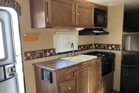 Pete's  Sportsman Bunkhouse 