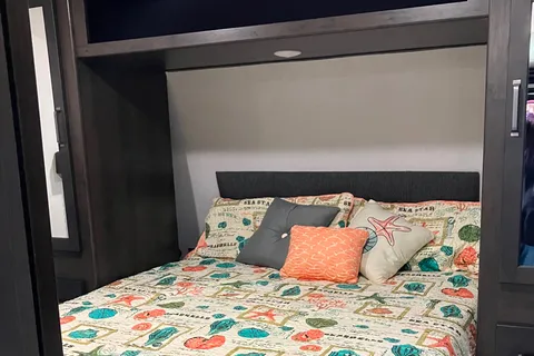 2024 Mav27 **Welcome to our...Airbnb on Wheels II ** Delivery and setup only