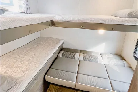  Forest River Wildwood X-Lite Travel Trailer