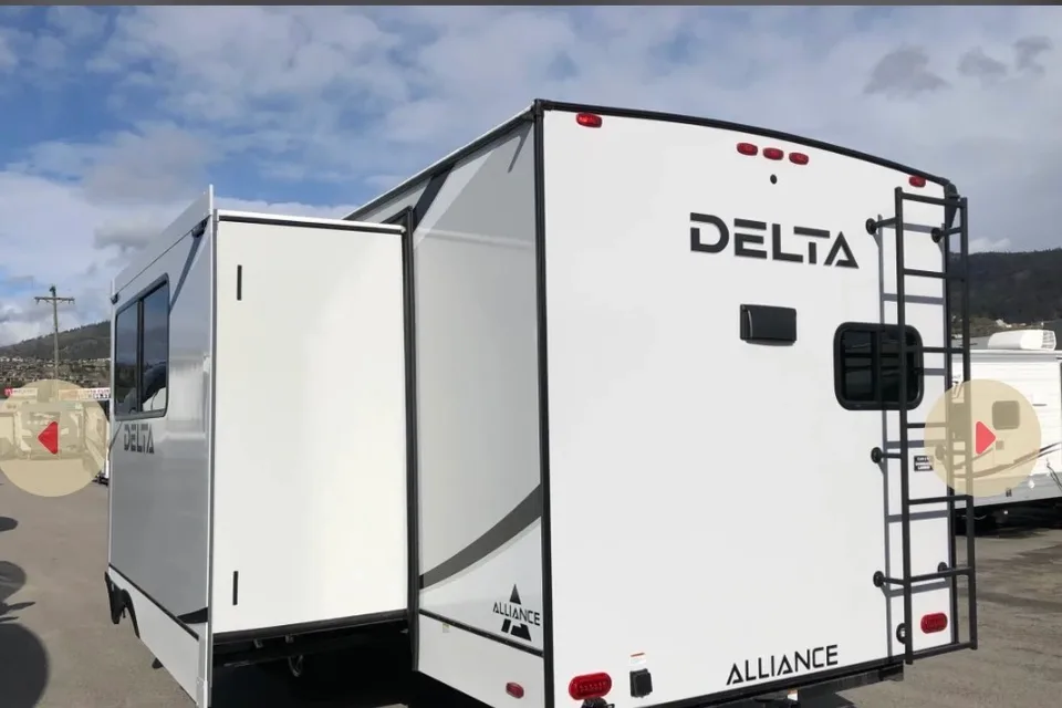 Cassy's Alliance RV 294RK Travel Trailer