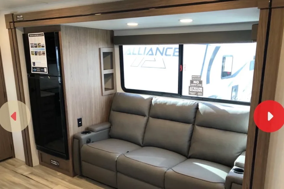 Cassy's Alliance RV 294RK Travel Trailer