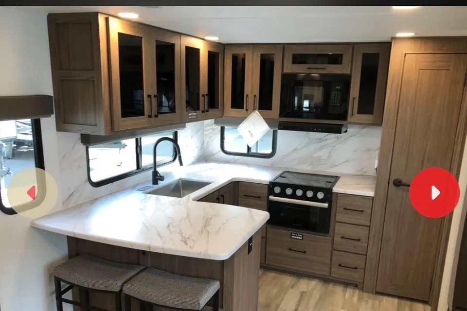 Cassy's Alliance RV 294RK Travel Trailer