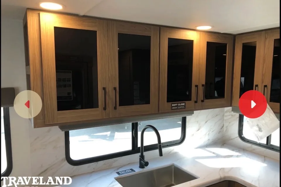 Cassy's Alliance RV 294RK Travel Trailer