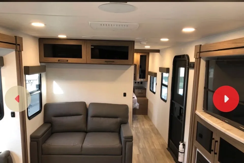 Cassy's Alliance RV 294RK Travel Trailer