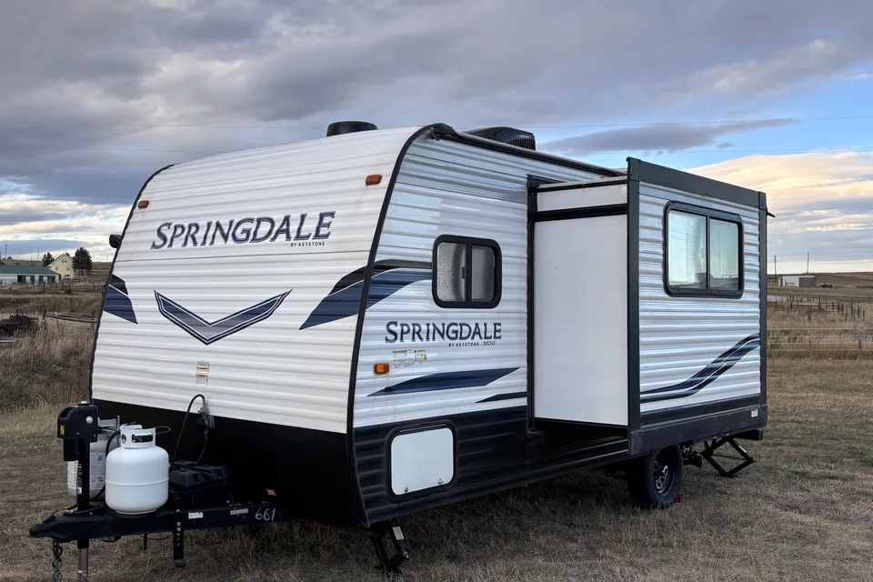 alyssa's Keystone springdale 1760BH Travel Trailer
