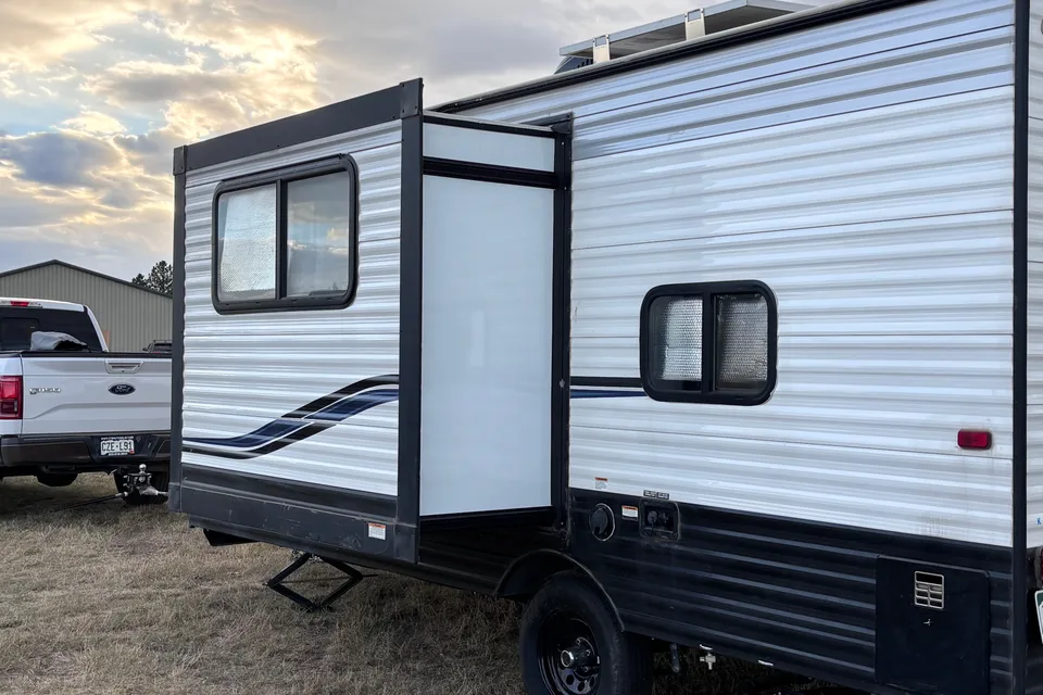 alyssa's Keystone springdale 1760BH Travel Trailer
