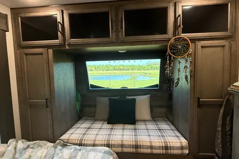 Troy & Kaila’s Venture RV SPORTTREK Travel Trailer