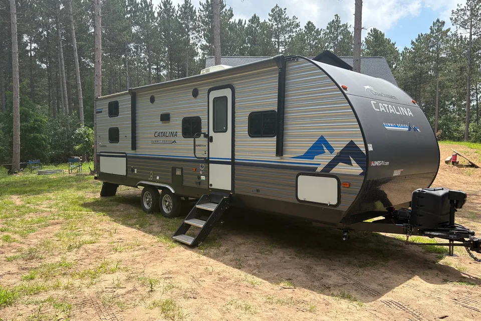 Whispering Pines Mobile Resort Coachmen Catalina Summit 261bhs Travel Trailer