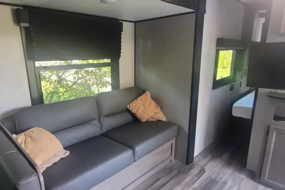 Joshua's Starcraft Autumn Ridge Travel Trailer
