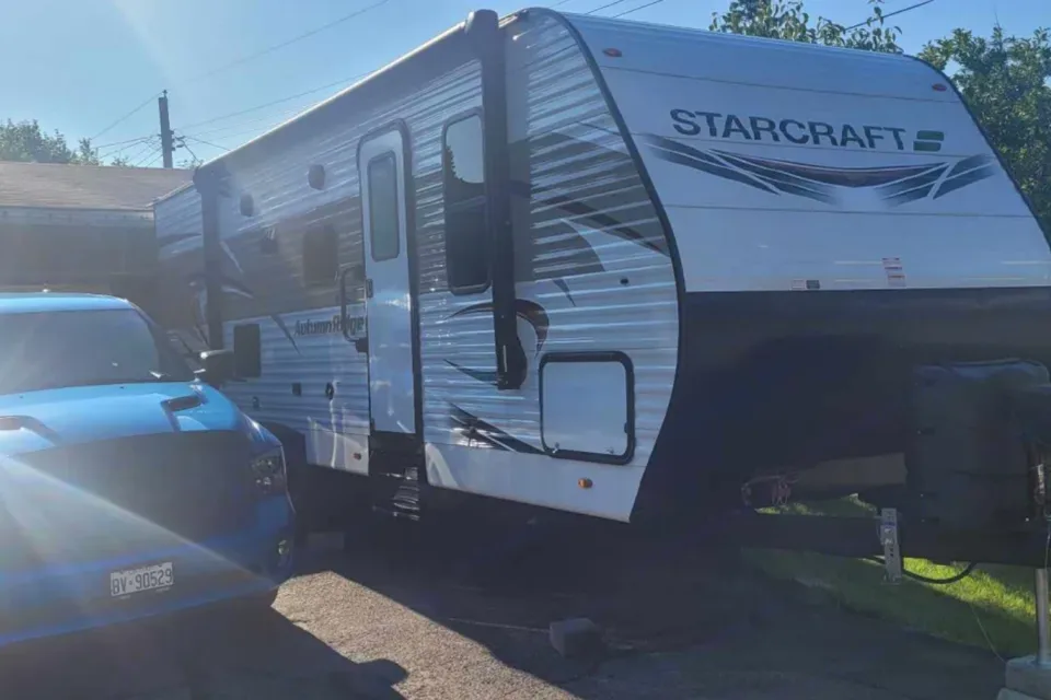 Joshua's Starcraft Autumn Ridge Travel Trailer