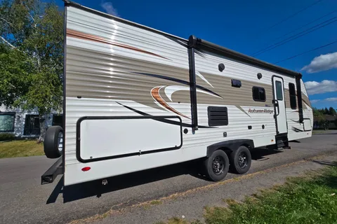 Joshua's Starcraft Autumn Ridge Travel Trailer