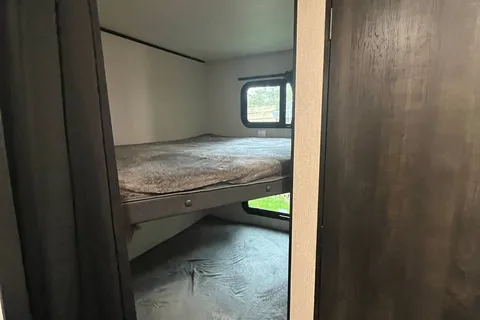Alex's family friendly Camper