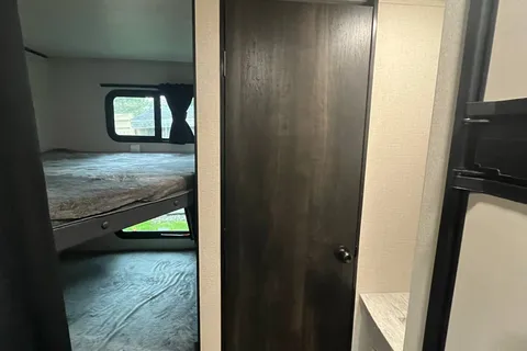 Alex's family friendly Camper