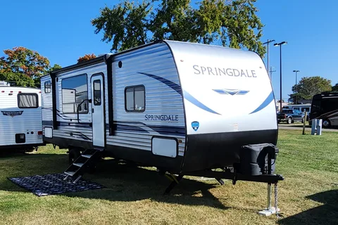 Adventure Awaits! 2021 Keystone Springdale 260BH Affordable Family Fun! Pet Friendly!