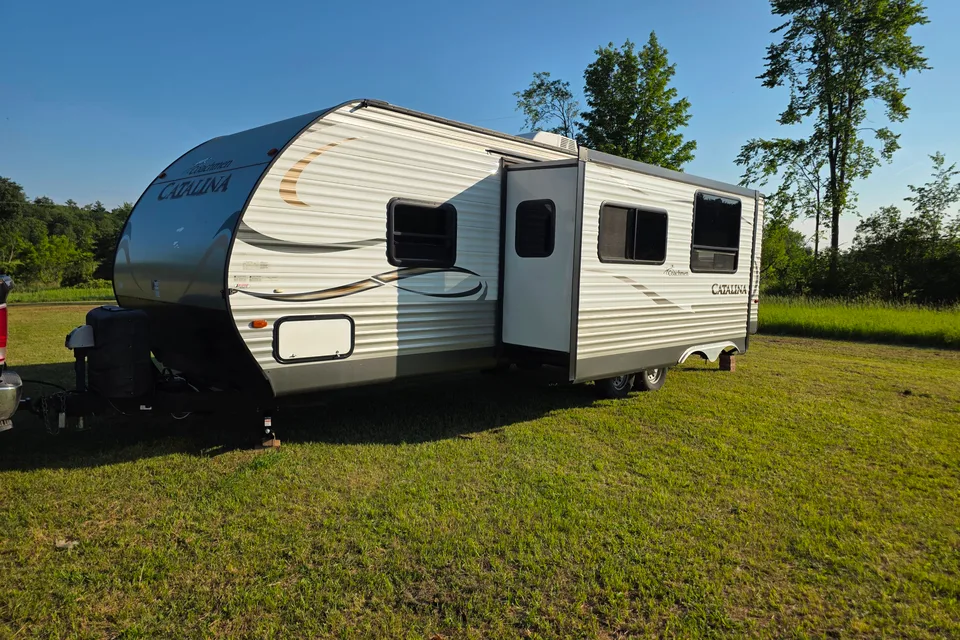 Will's Coachmen Catalina Travel Trailer