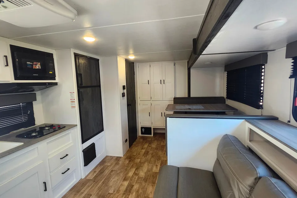 Stewart's Hideout 2 axle , one master bedroom, Travel Trailer