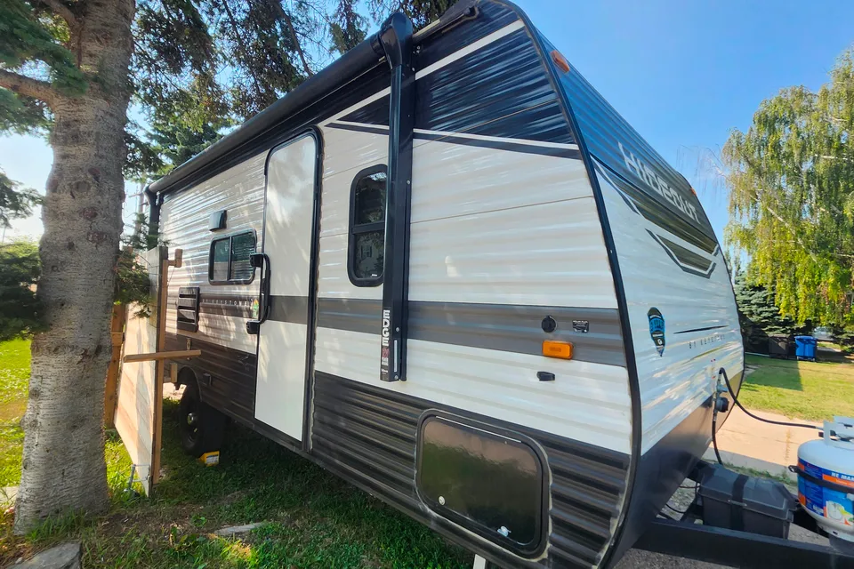 Stewart's Hideout 2 axle , one master bedroom, Travel Trailer