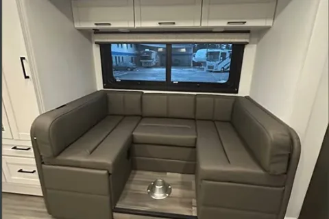 (RV-with-ME) 2026 Jayco Redhawk 24B