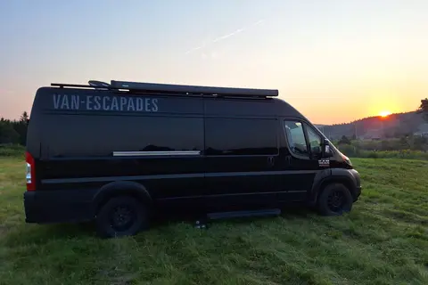 Van-Escapades 22-001 - Promaster 4 places