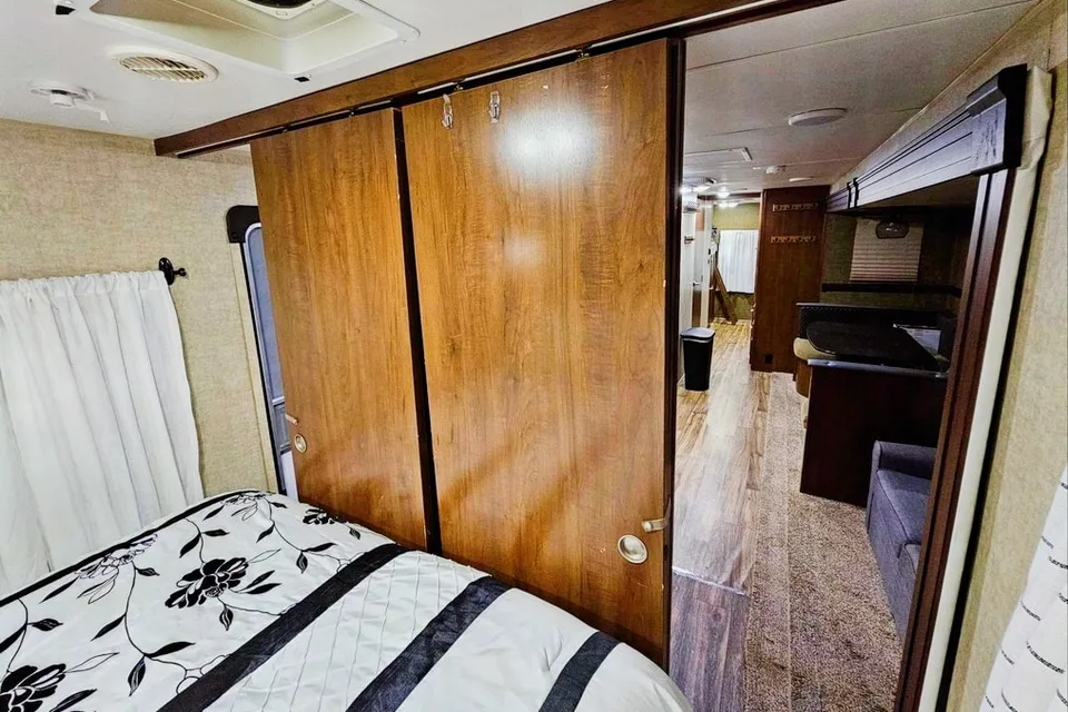 Heartland Prowler 32P BHS Travel Trailer