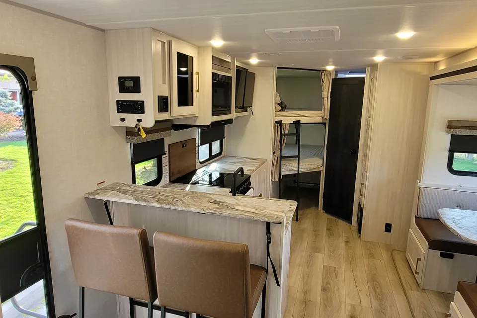 Jason's Forest River Surveyor 260bhle Travel Trailer