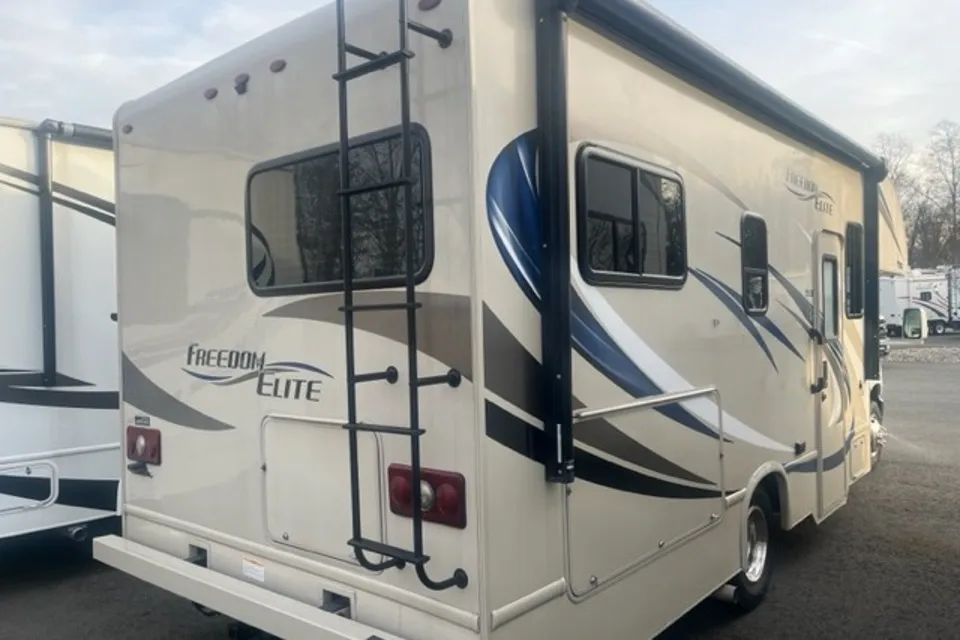 Artemis "Arty" The Adventurer - 2018 Thor Freedom Elite 23H