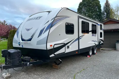 Rubie's Keystone Bullet 277BHS  Travel Trailer