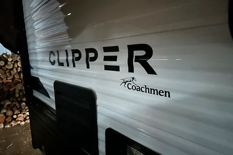 Jaret's Coachman Clipper Travel Trailer