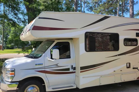 Scot's Coachmen Freelander 27qb Class C