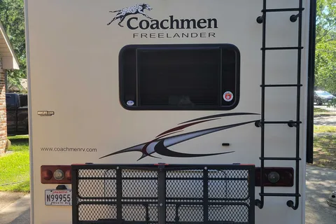 Scot's Coachmen Freelander 27qb Class C