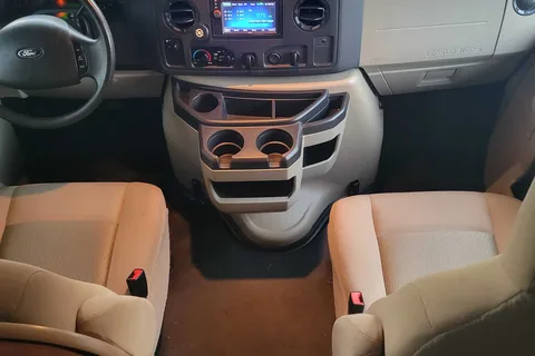 Scot's Coachmen Freelander 27qb Class C