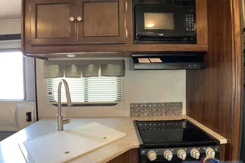 BigJeff's Heartland Mallard 312 Travel Trailer Delivery or Rent in Place