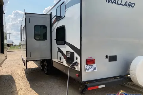 BigJeff's Heartland Mallard 312 Travel Trailer Delivery or Rent in Place