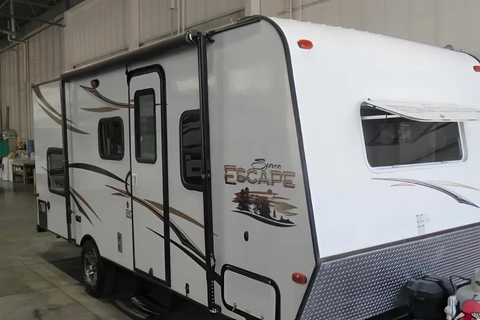 Priddis SUV Towable Family Travel Trailer