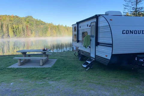 Ray's Gulf Stream Conquest 197BHS Travel Trailer