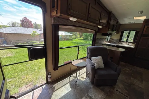 John's Jayco 28.5 RKDS Fifth Wheel