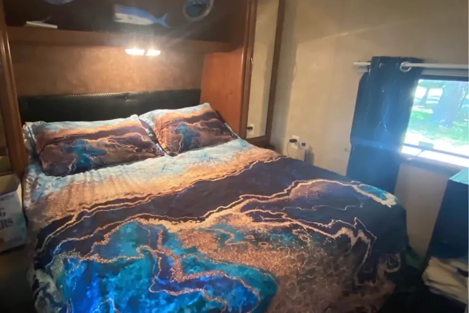 Fonzi’s Forest River Wildwood 31bkis Travel Trailer
