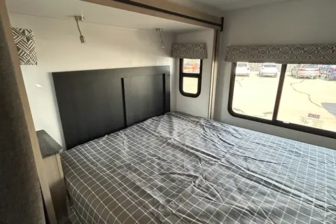 Luxurious Class C available from Sooke to Courtnay for a stationary winter rental!