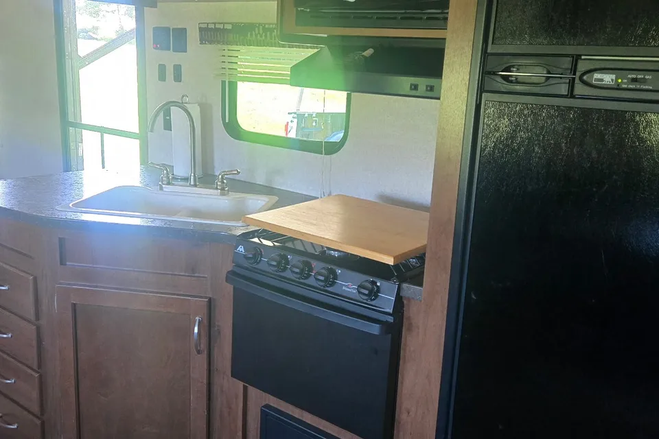 Weekend Wanderer Jayco 294QBSW Travel Trailer