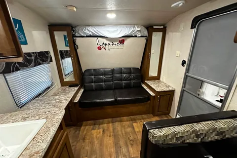 Jody's Forest River 201BHXL Travel Trailer