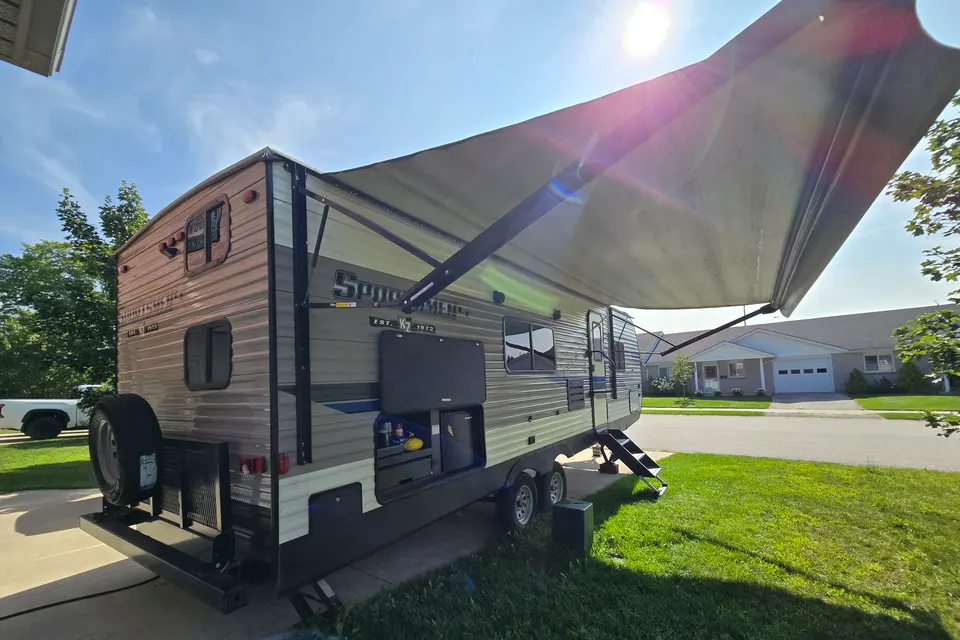 Matthew's KZ Sportsmen+ 261BHLE Travel Trailer