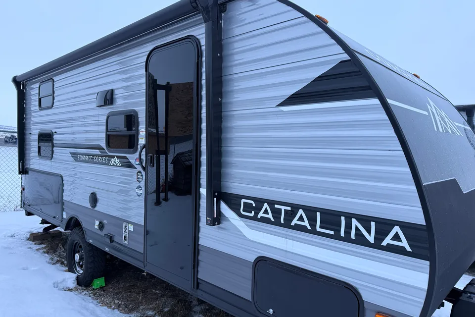 S&J's Coachmen CATALINA Travel Trailer