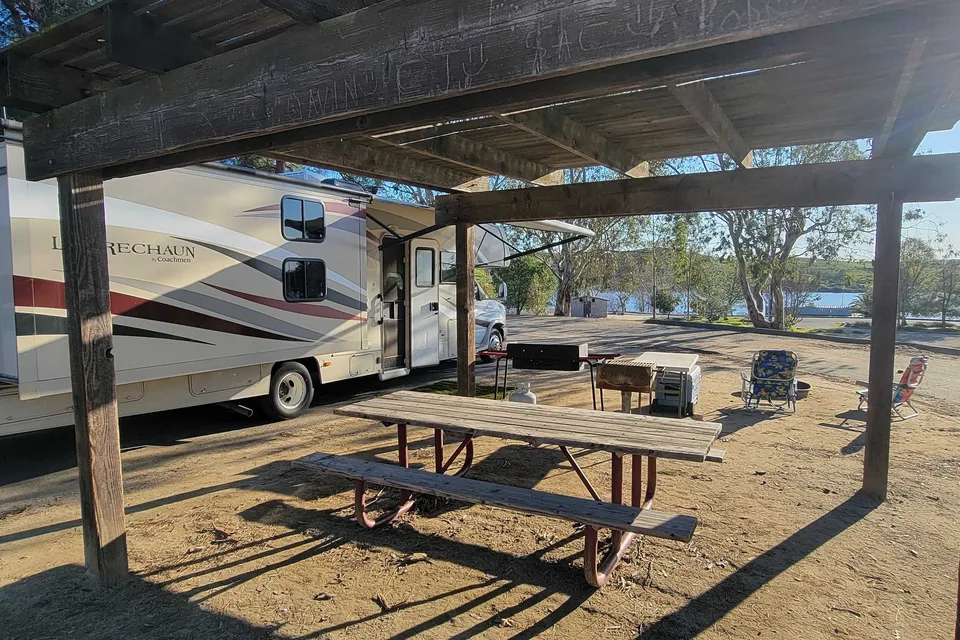 ***THE MOOSE*** '17 Coachmen SLEEPS 10!!!