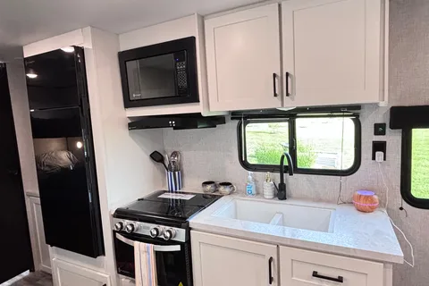 Hunter's Jayco 260Bh Travel Trailer