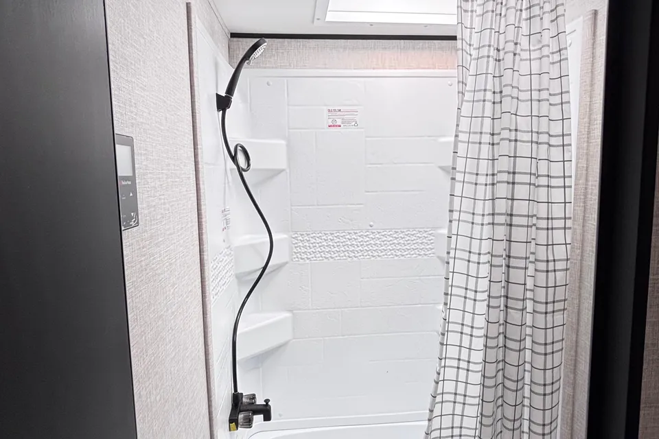 Hunter's Jayco 260Bh Travel Trailer