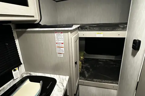 NOMAD 2024Coachmen Remote 18R Trailer