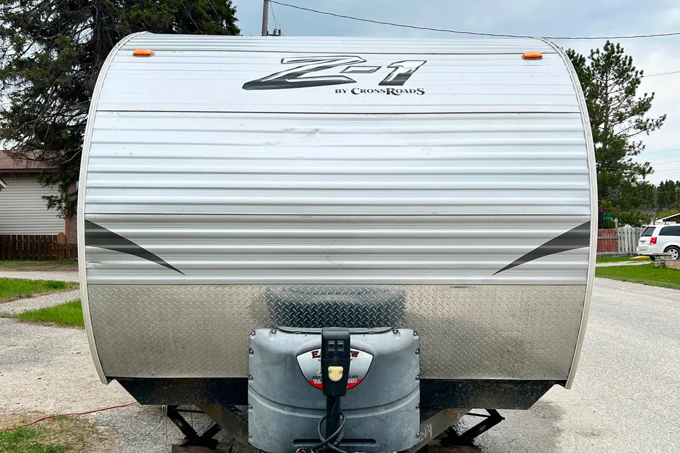 Monique's Crossroads Z1 Travel Trailer
