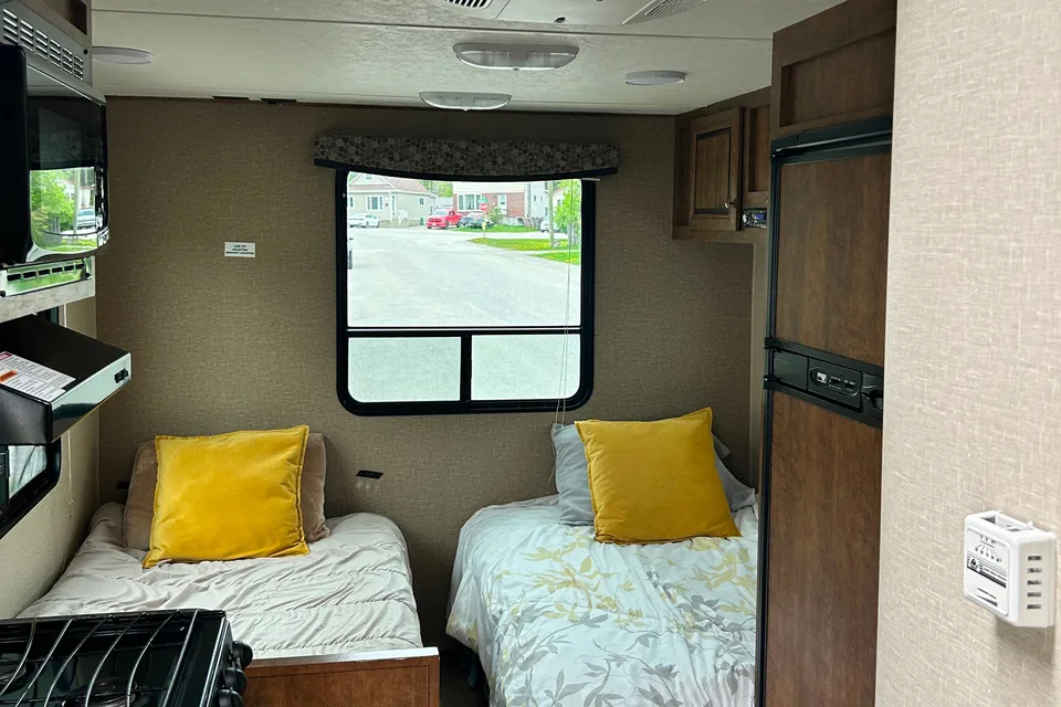 Monique's Crossroads Z1 Travel Trailer